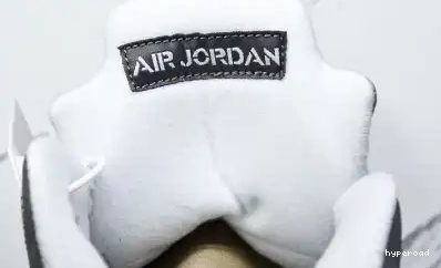 Hyperoad Grey' Jordan Retro 5 'Wolf 0702
